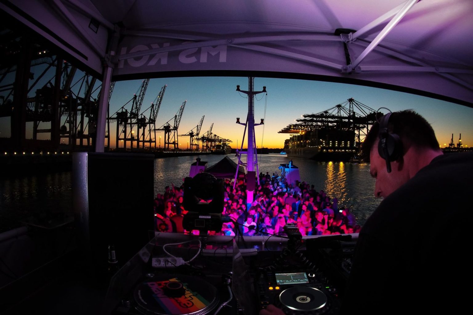 Public Events - MS KOI - Das Eventschiff